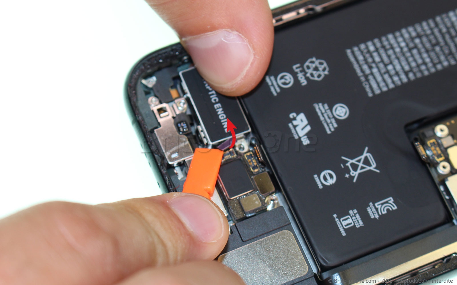 Changement de batterie sur iPhone 11 Pro photo 2