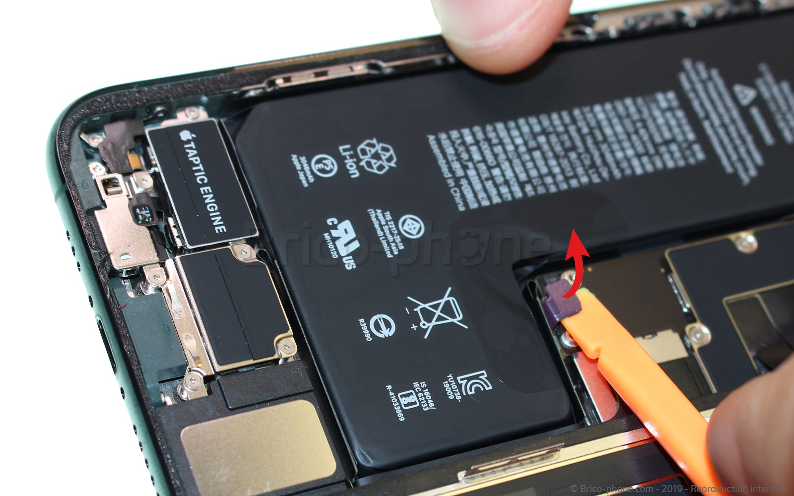 Changement de batterie sur iPhone 11 Pro photo 3