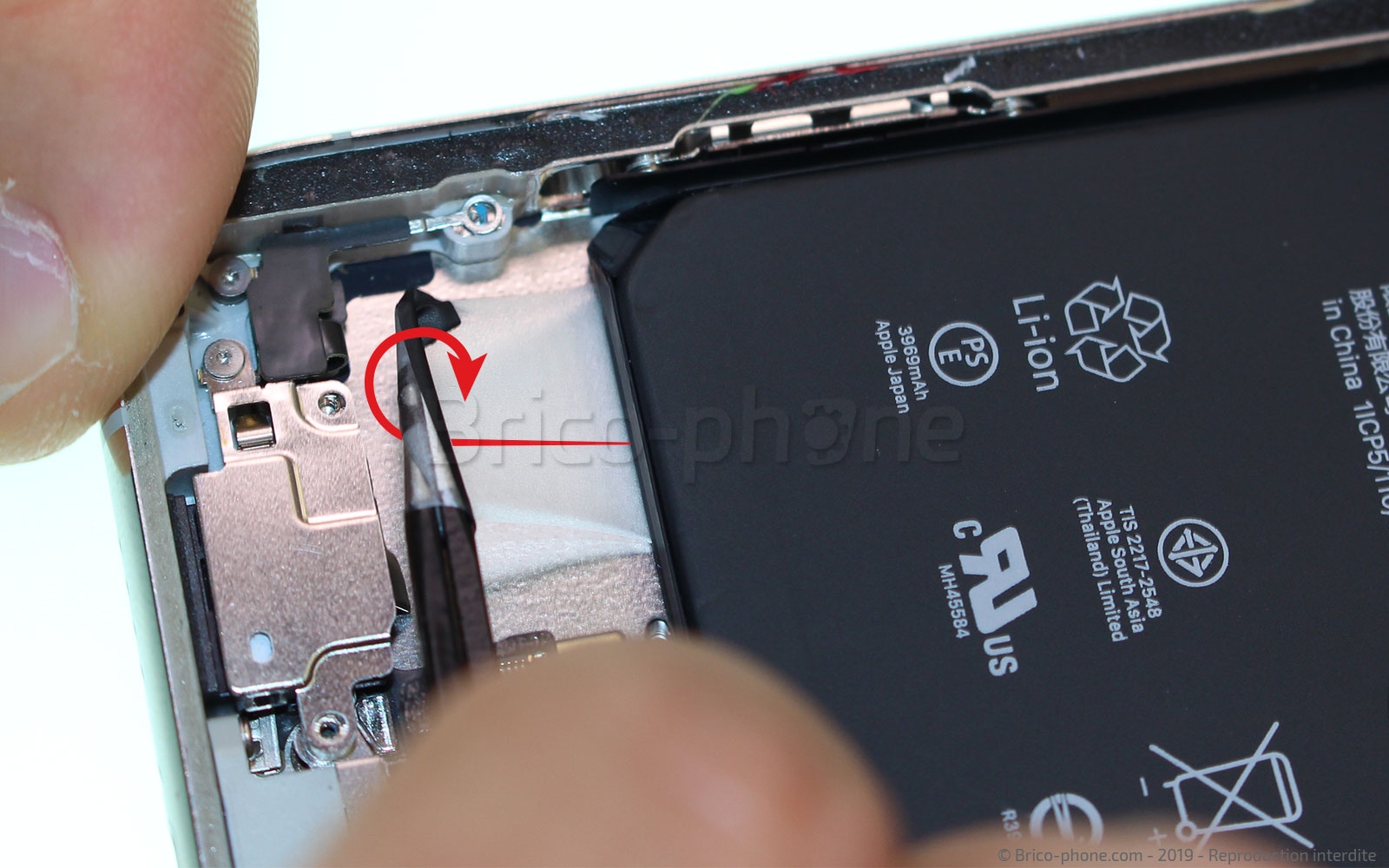 Démontage complet  sur iPhone 11 Pro Max photo 2