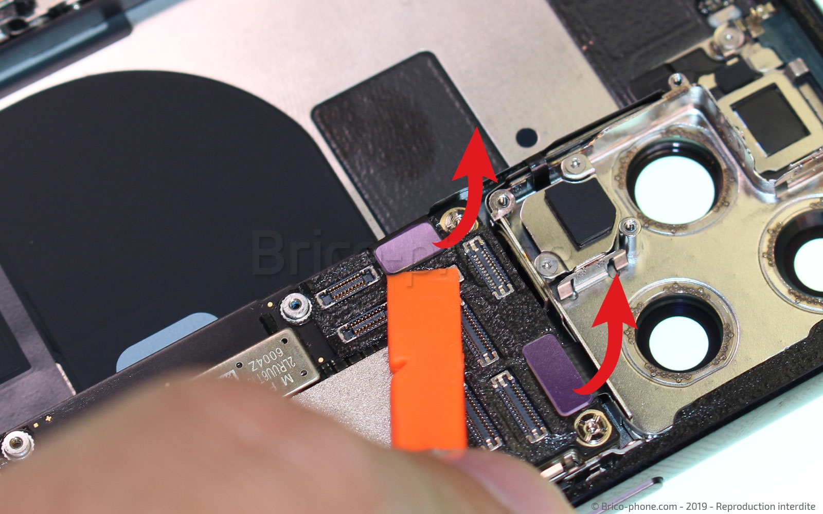 Démontage complet sur iPhone 11 Pro photo 1
