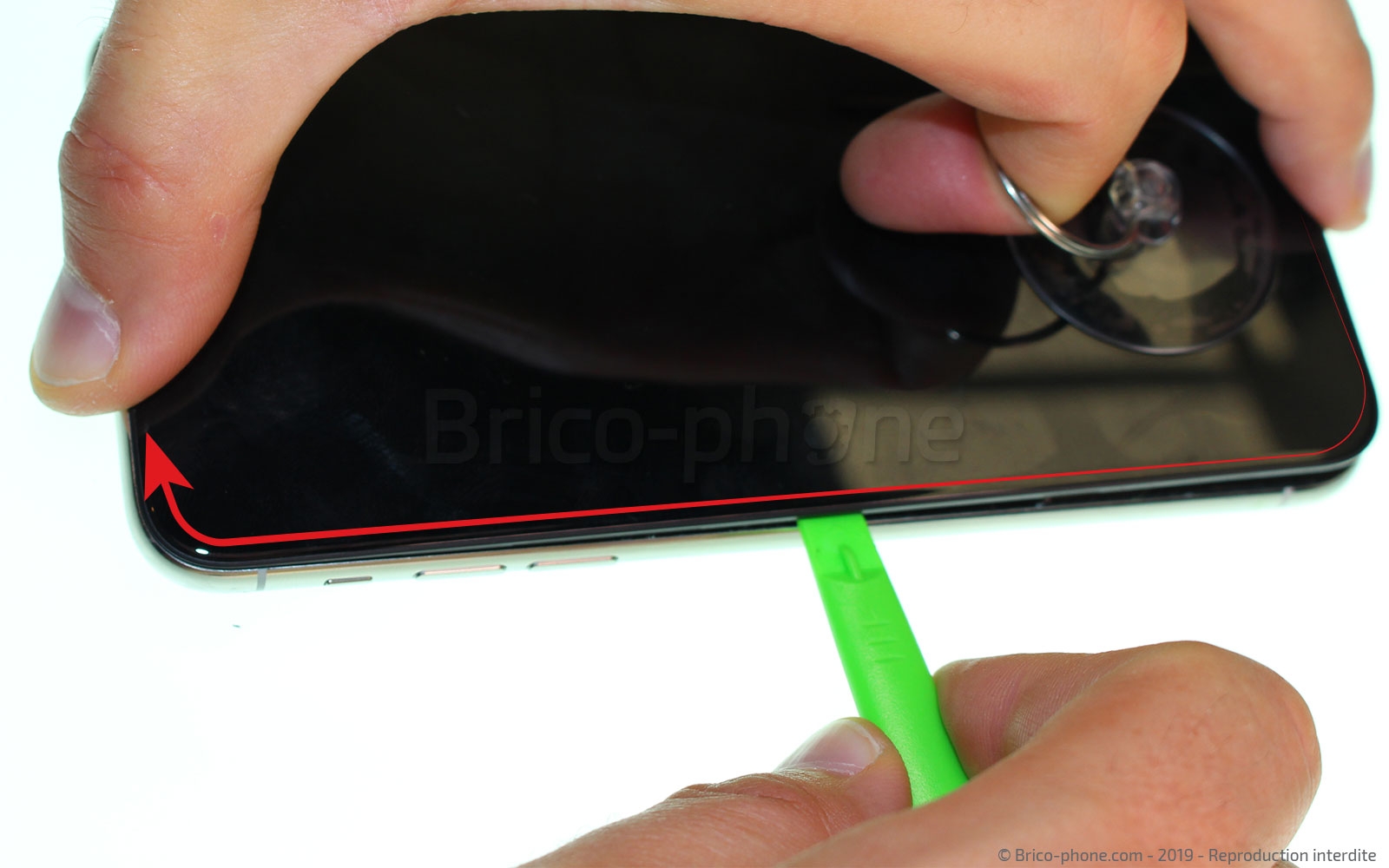 Changement du vibreur Taptic Engine sur iPhone 11 Pro Max photo 1