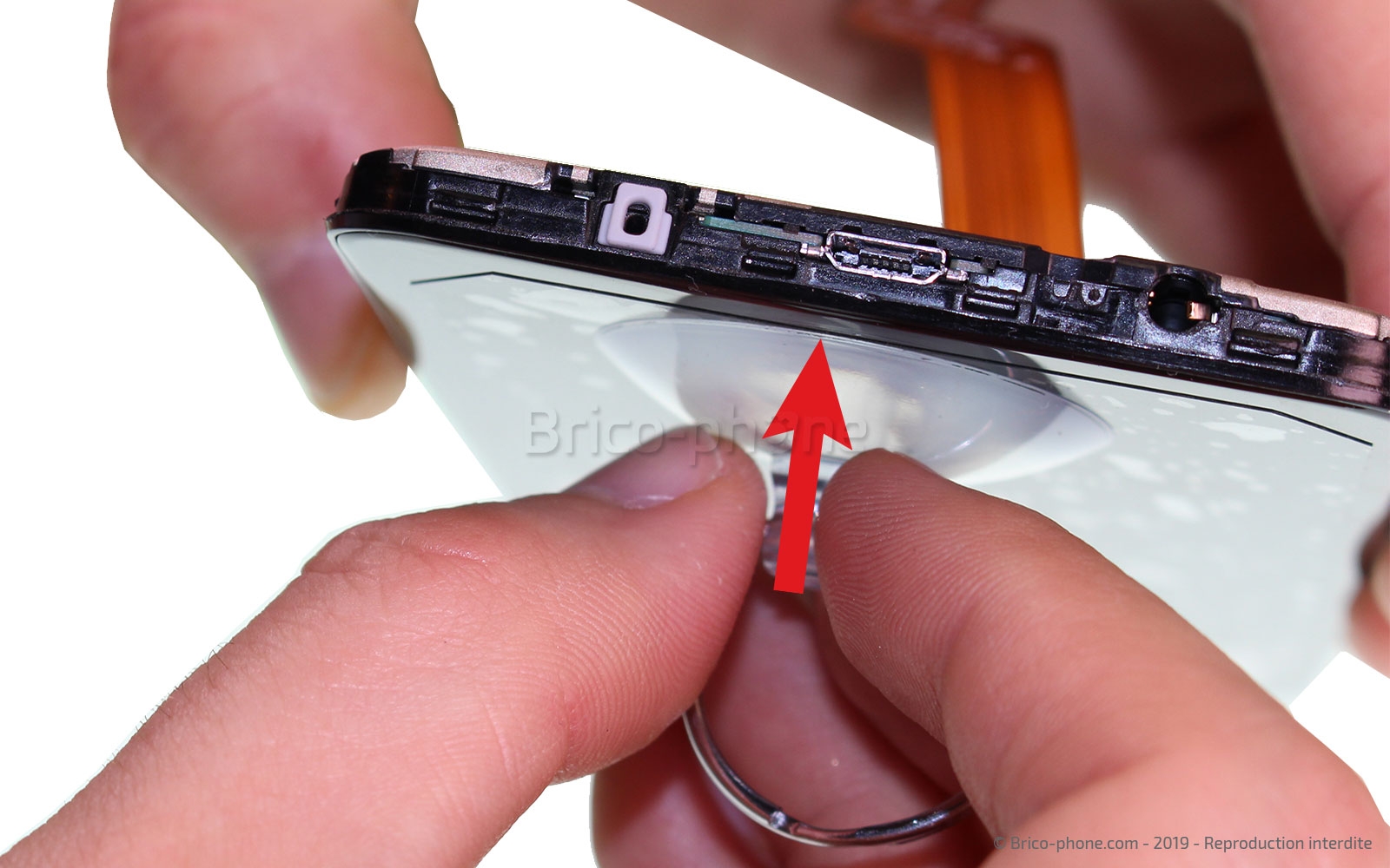 Changement du bloc écran pré-monté sur châssis sur Galaxy A10 photo 3