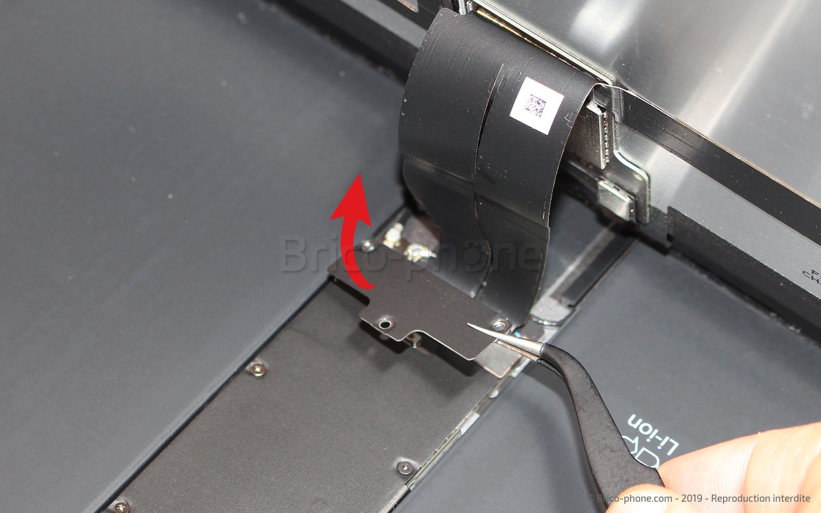 Changement de la batterie sur iPad Pro 12-9 2015 photo 2