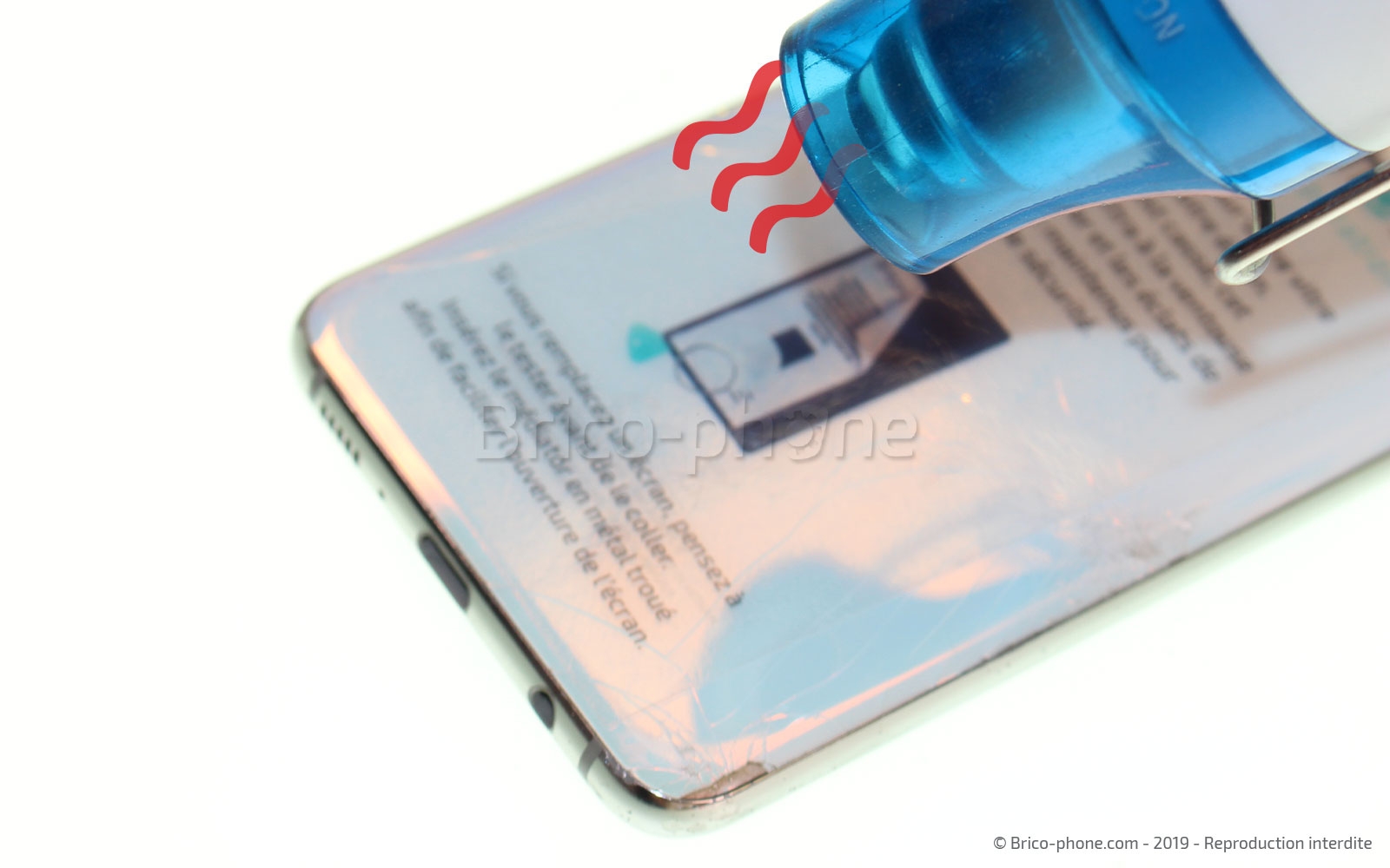 Changement de la coque arrière sur Galaxy S10e photo 3