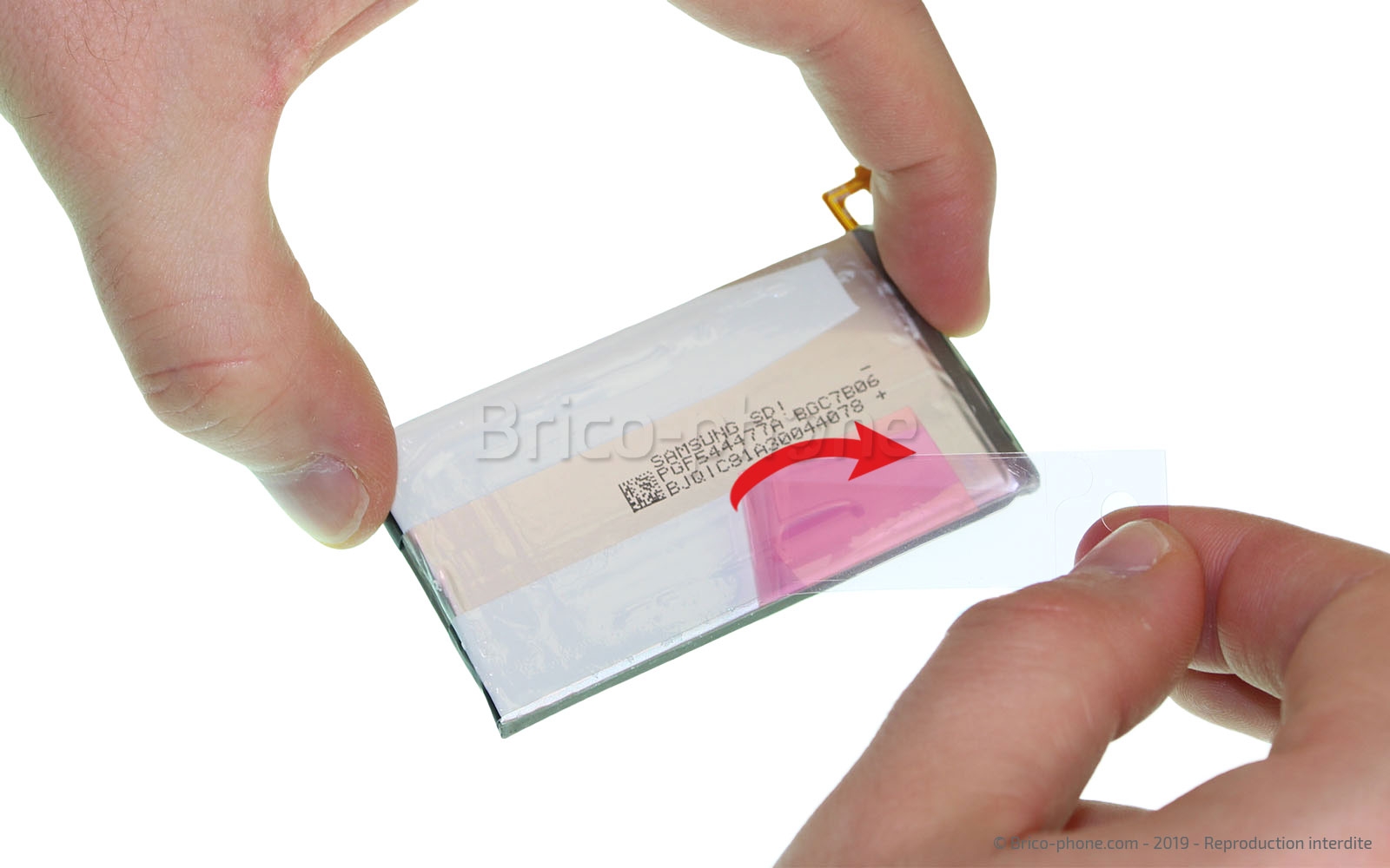 Changement du bloc écran sur châssis sur Galaxy S10e photo 3