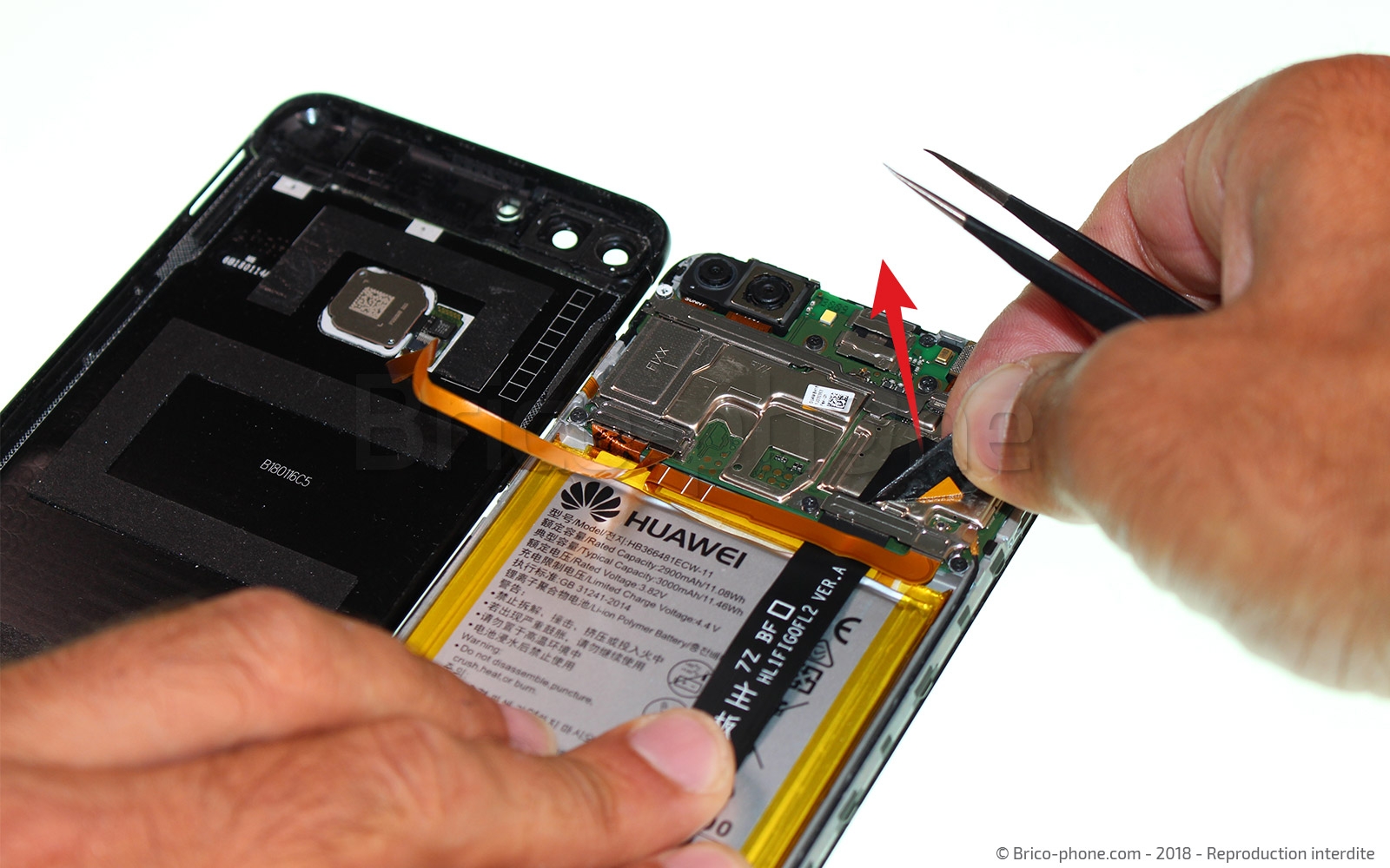 Changement d'écran (vitre+LCD+batterie) sur P Smart 2018 photo 2