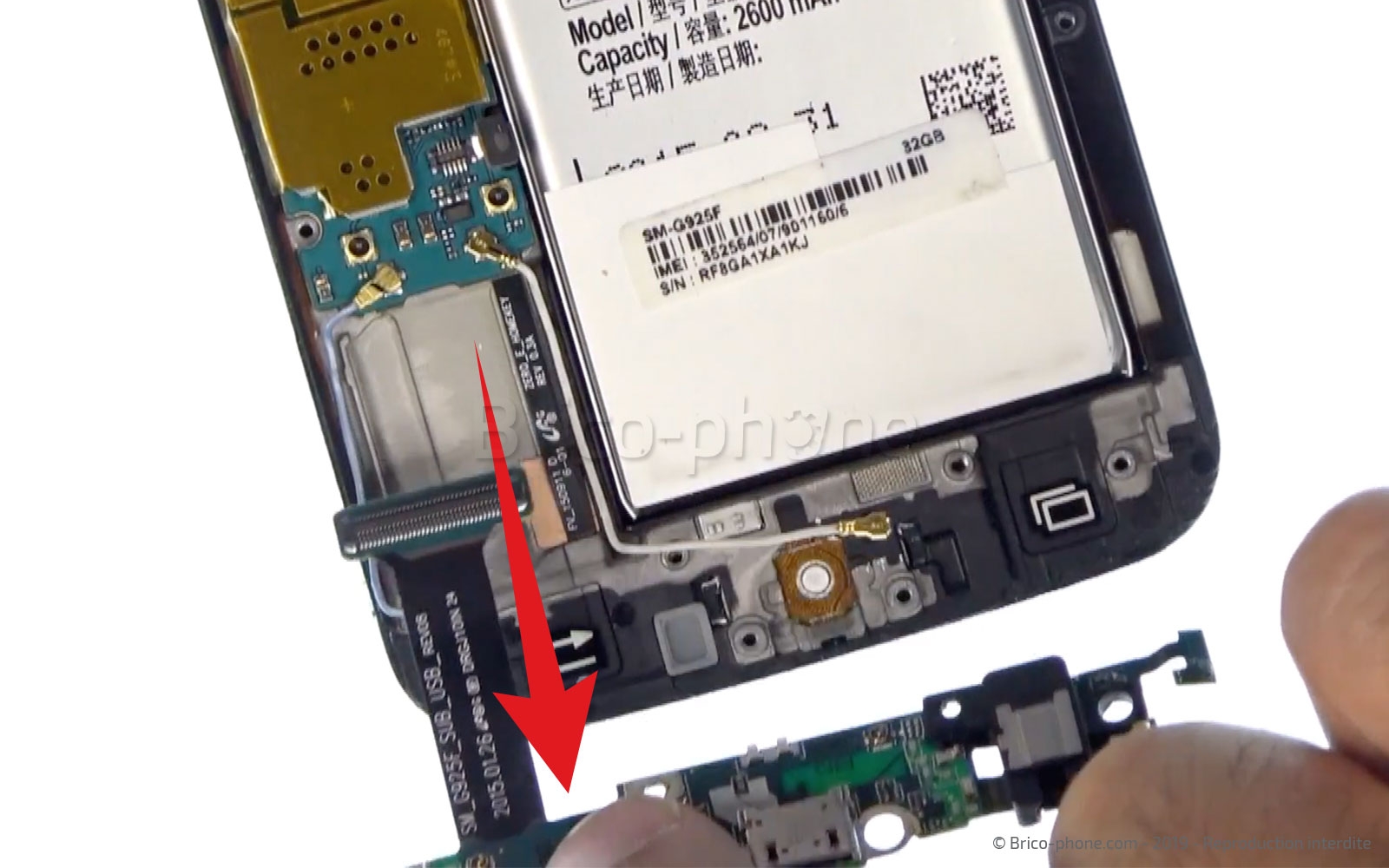 Changement du connecteur de charge et prise jack sur Galaxy S6 Edge photo 3