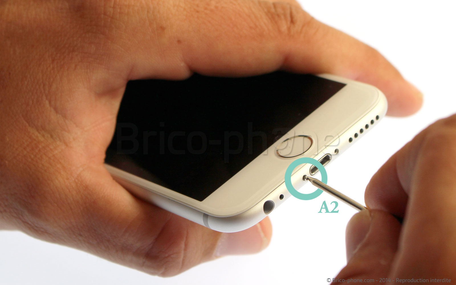 Changement de nappe bouton Power et flash sur iPhone 6 photo 2