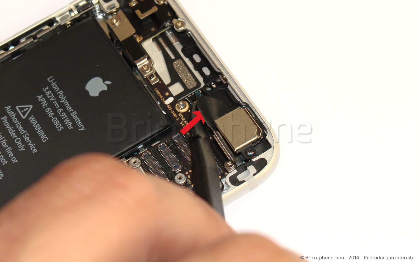 Changement de nappe bouton Power et flash sur iPhone 6 photo 2