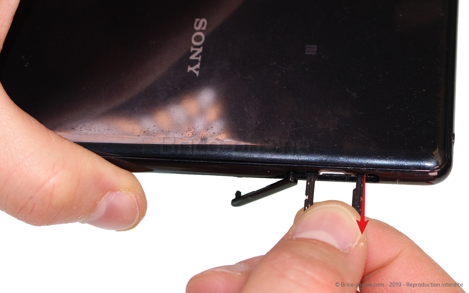 Démontage complet sur Xperia L3 - L3 Dual photo 2