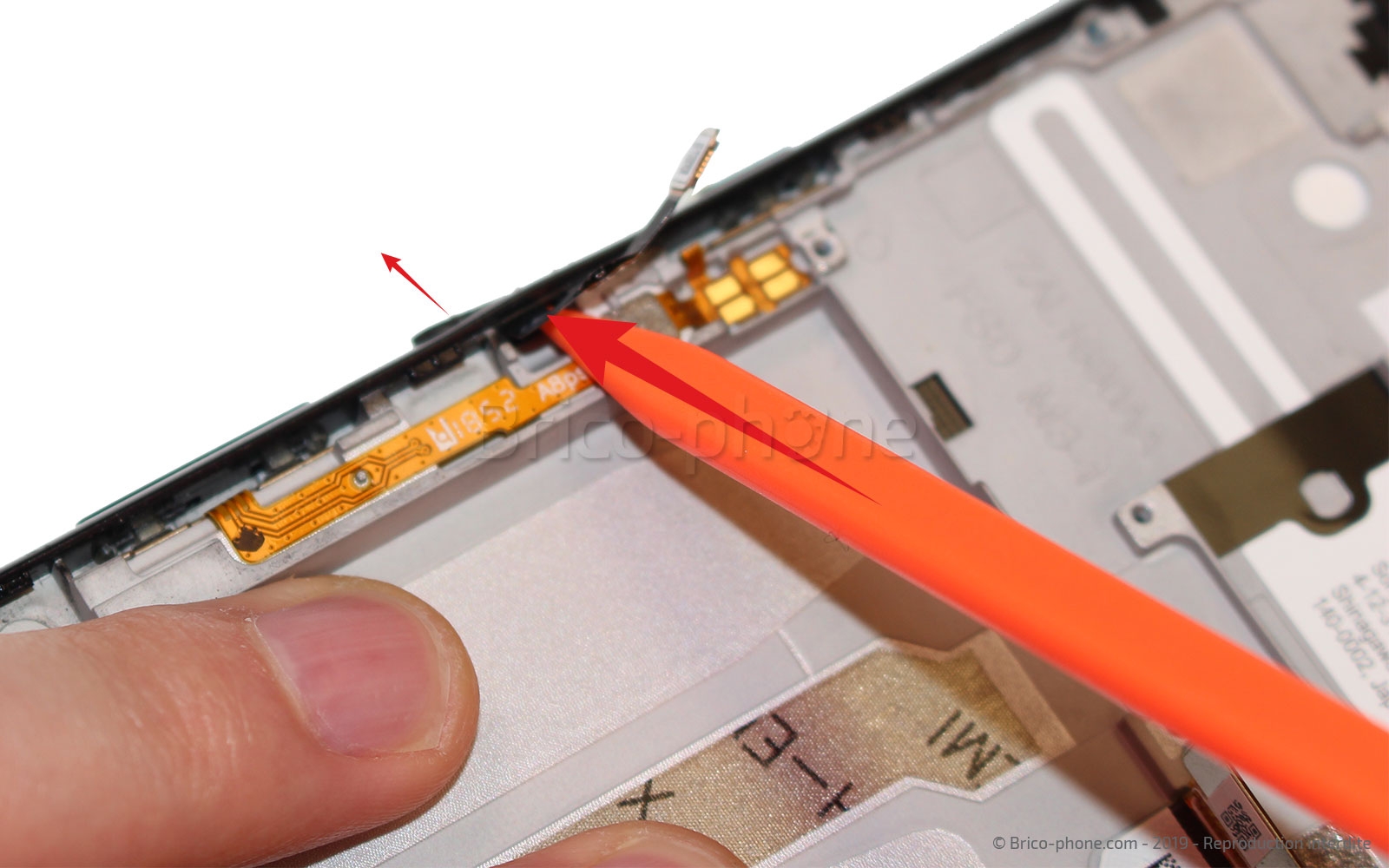 Changement du bloc écran avec châssis sur Xperia L3 - L3 Dual photo 2