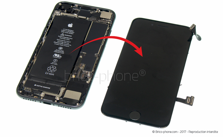 Changement de nappe caméra avant Facetime sur iPhone 8 photo 2