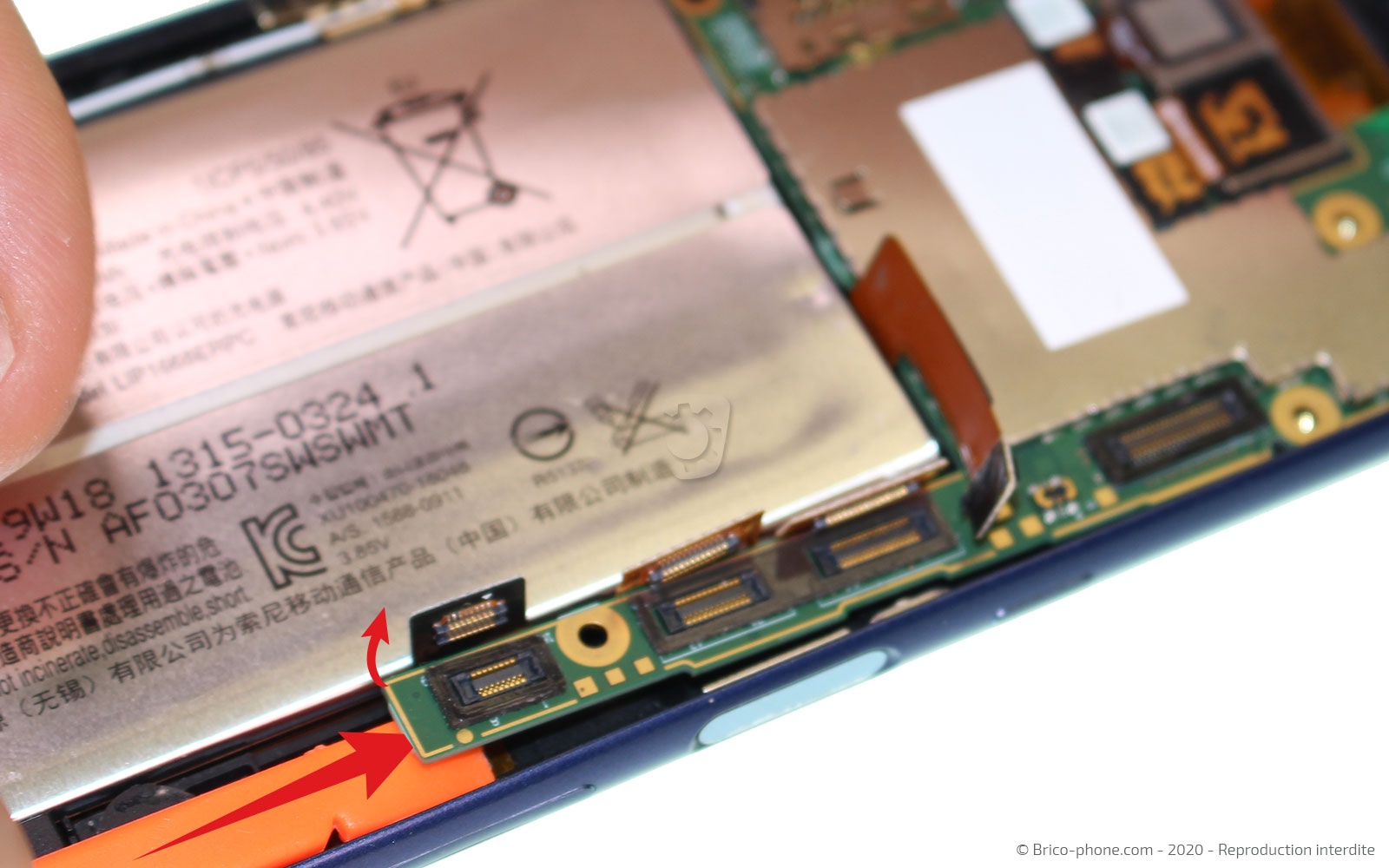 Démontage complet sur Xperia 10 photo 1