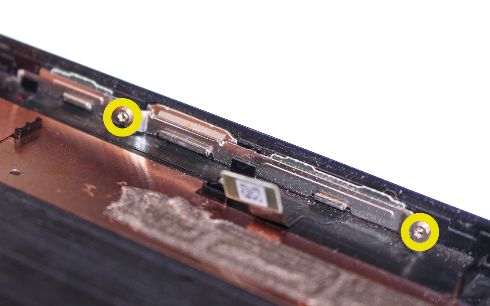 Démontage complet sur Xperia 10 photo 1