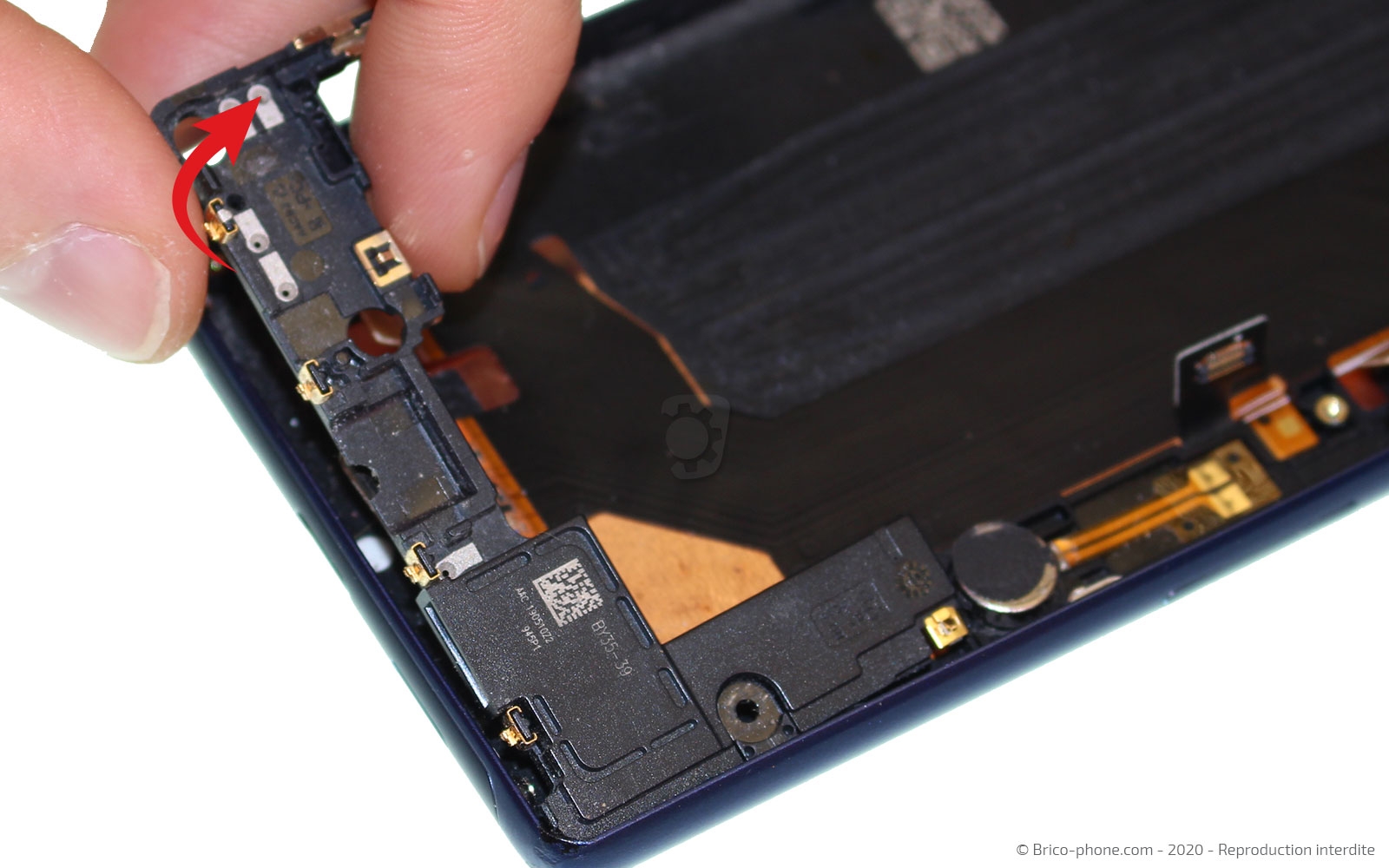 Démontage complet sur Xperia 10 photo 3