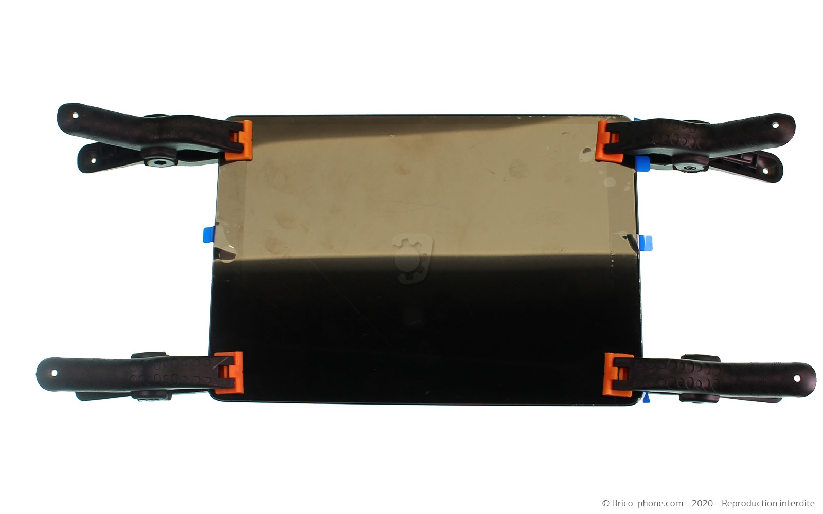 Changement de l'écran (vitre et LCD) sur iPad Air 2019 photo 4