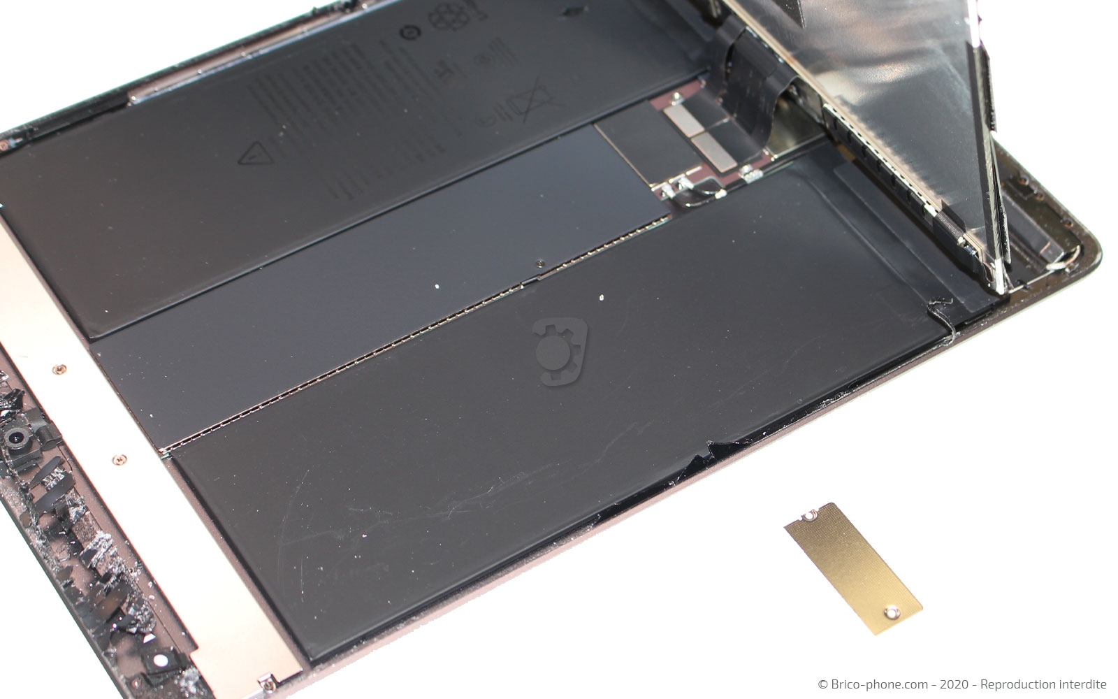 Changement de l'écran (vitre et LCD) sur iPad Air 2019 photo 3