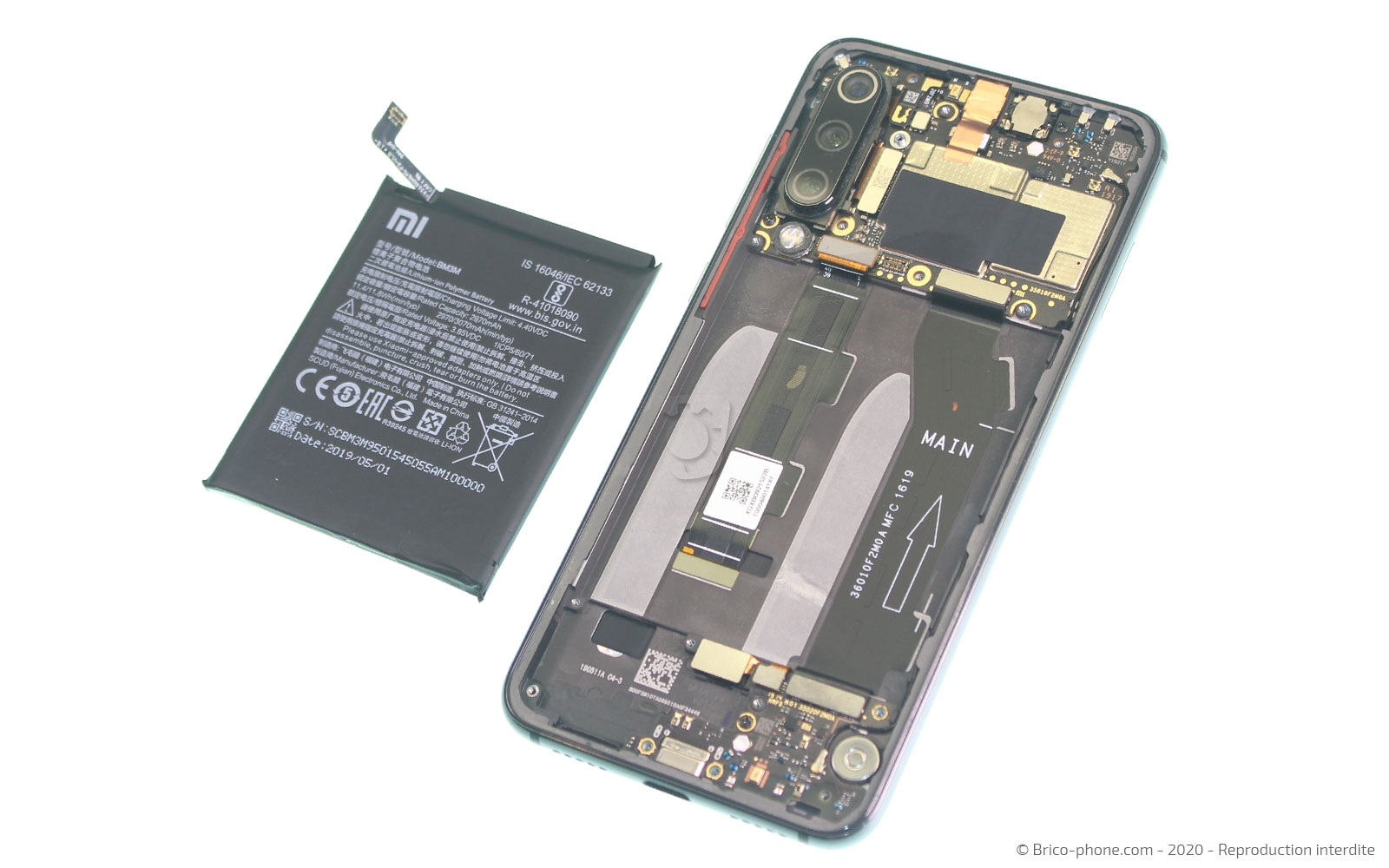 Changement de la batterie sur Mi 9 SE photo 4