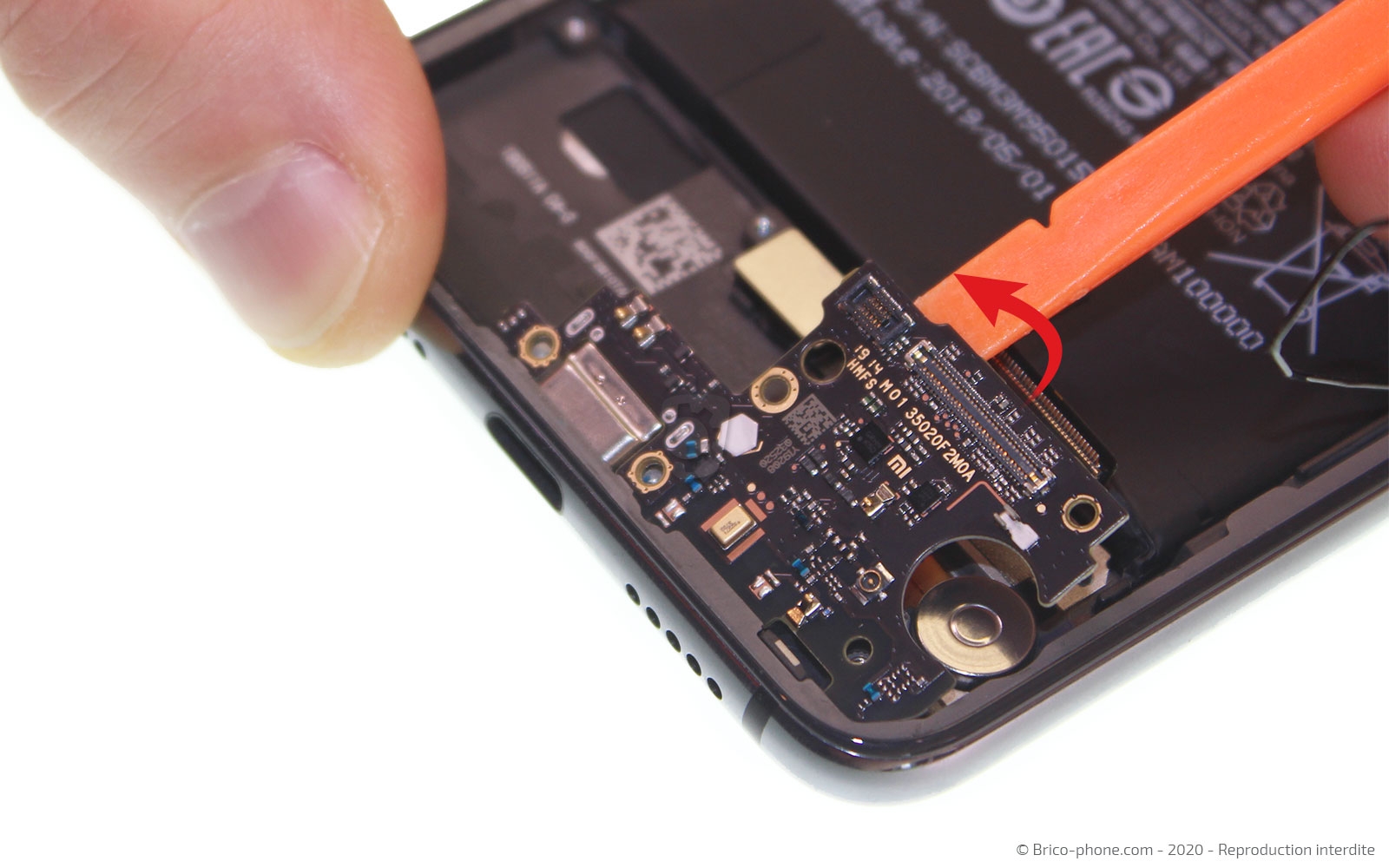 Changement du connecteur de charge  sur Mi 9 SE photo 2