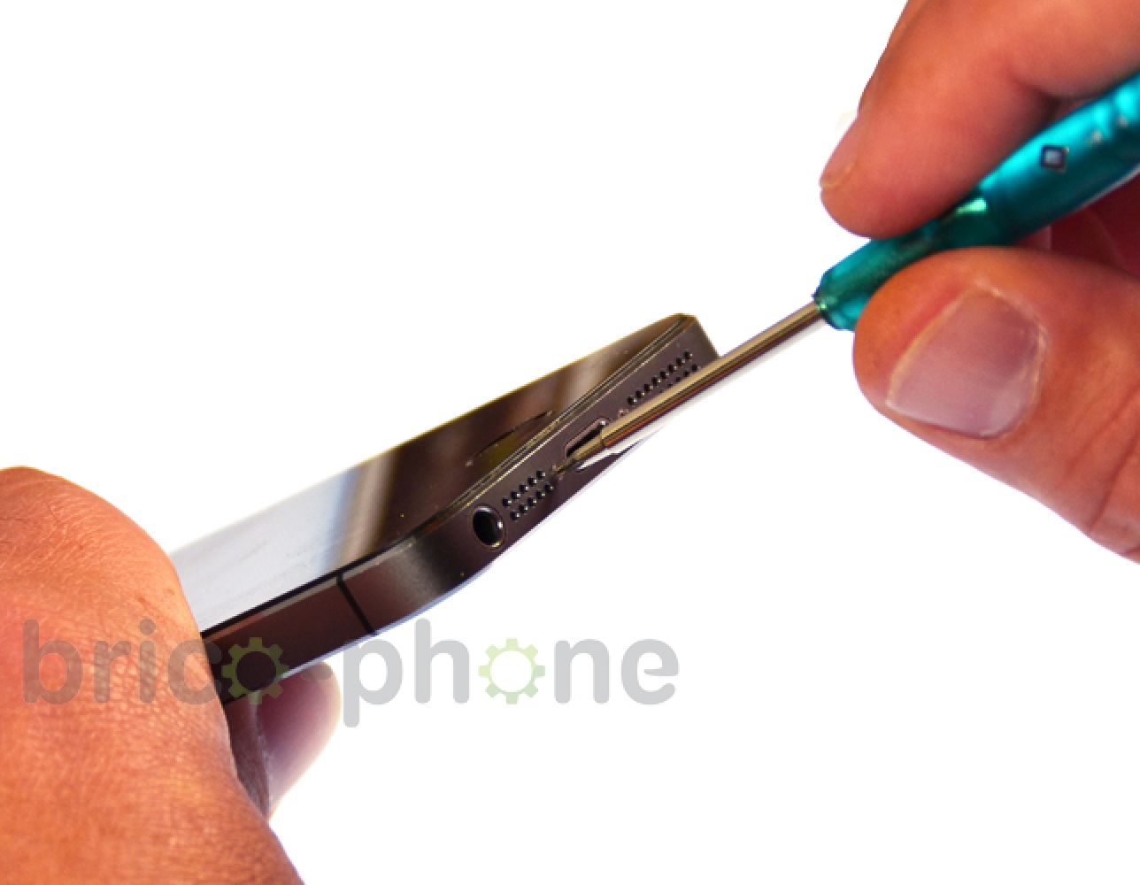 Changement de nappe bouton Power sur iPhone 5S photo 1