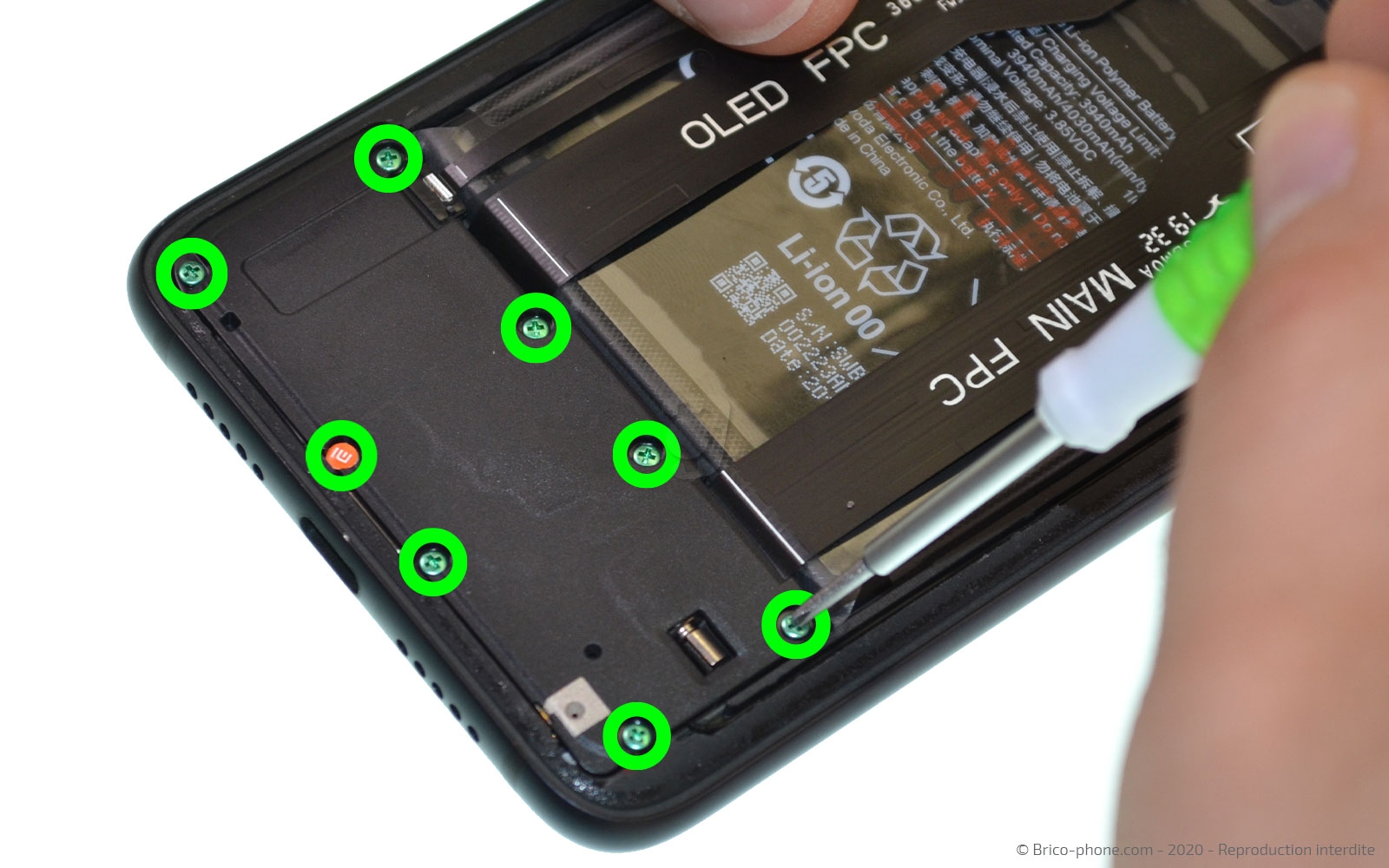 Changement de la batterie sur Mi 9 Lite photo 1