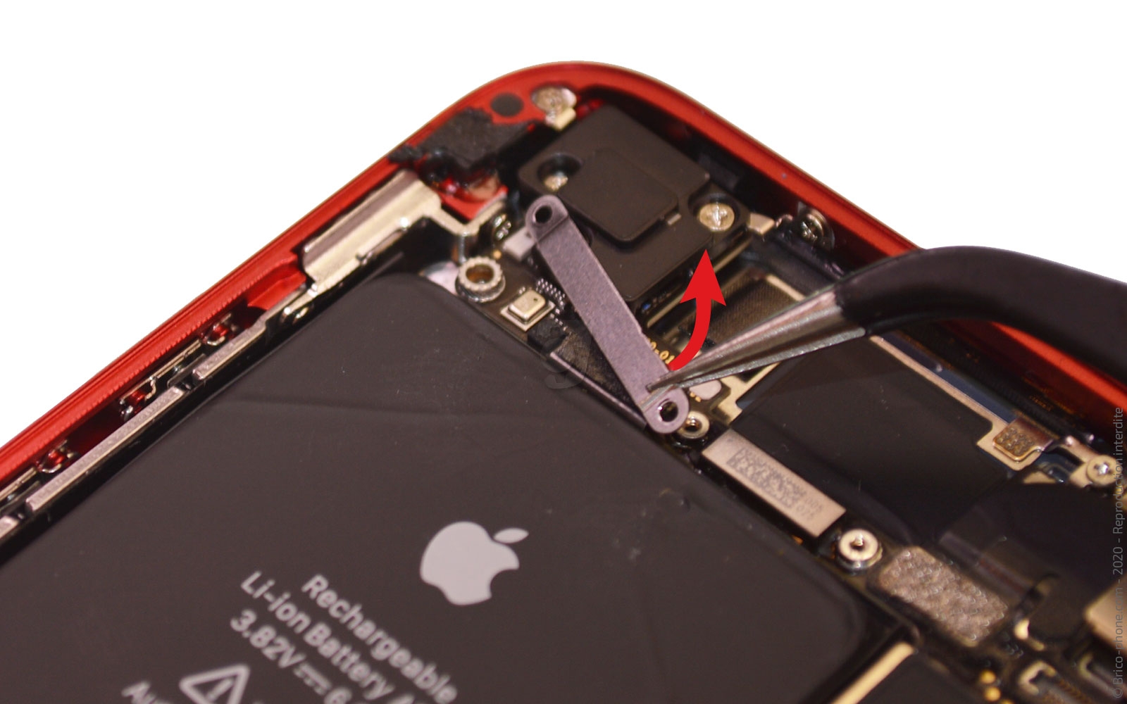 Changement du haut-parleur externe sur iPhone SE 2020 photo 3