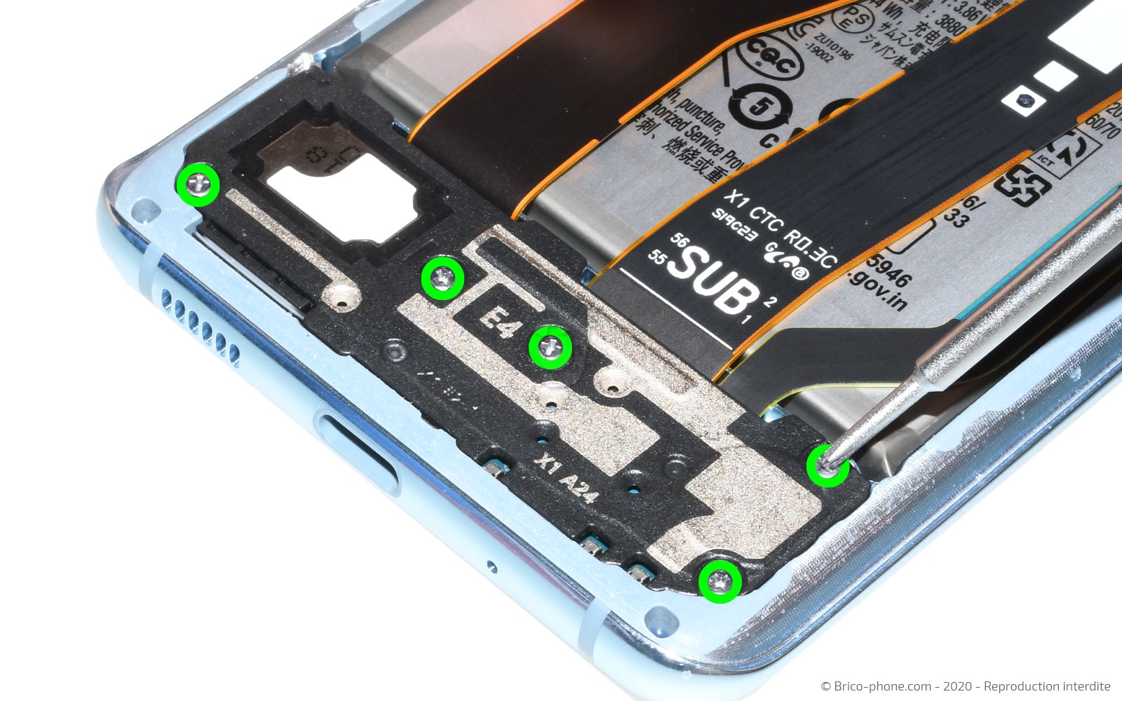 Changement du connecteur de charge sur Galaxy S20 photo 1