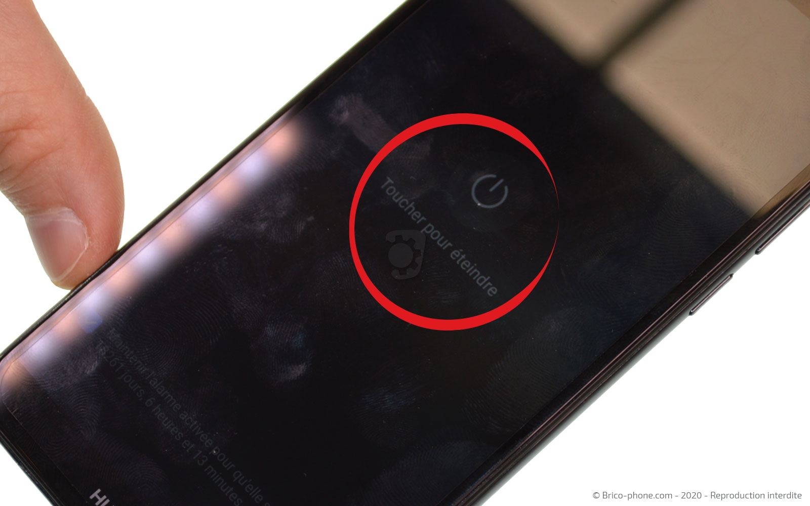 Changement de bloc écran avec batterie sur Y7 2018 photo 2
