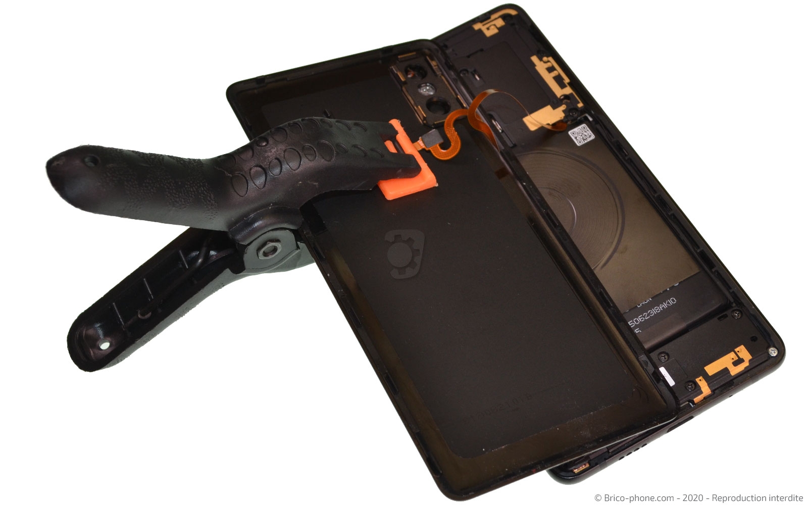 Changement de vitre arrière sur Mi Mix 2S photo 2