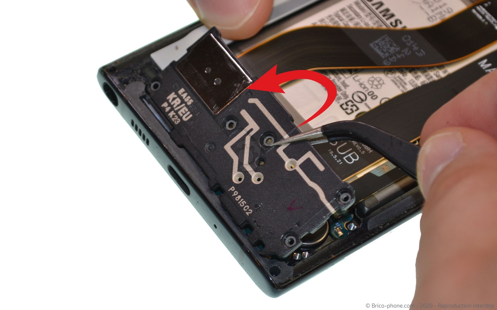 Changement du connecteur de charge sur Galaxy Note 10 photo 3