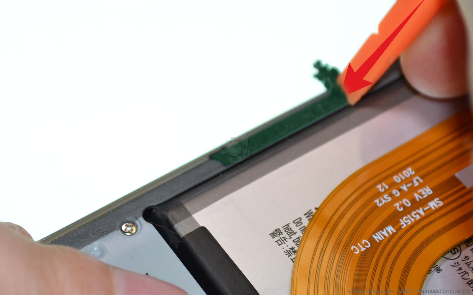 Changement de batterie  sur Galaxy A51 photo 2