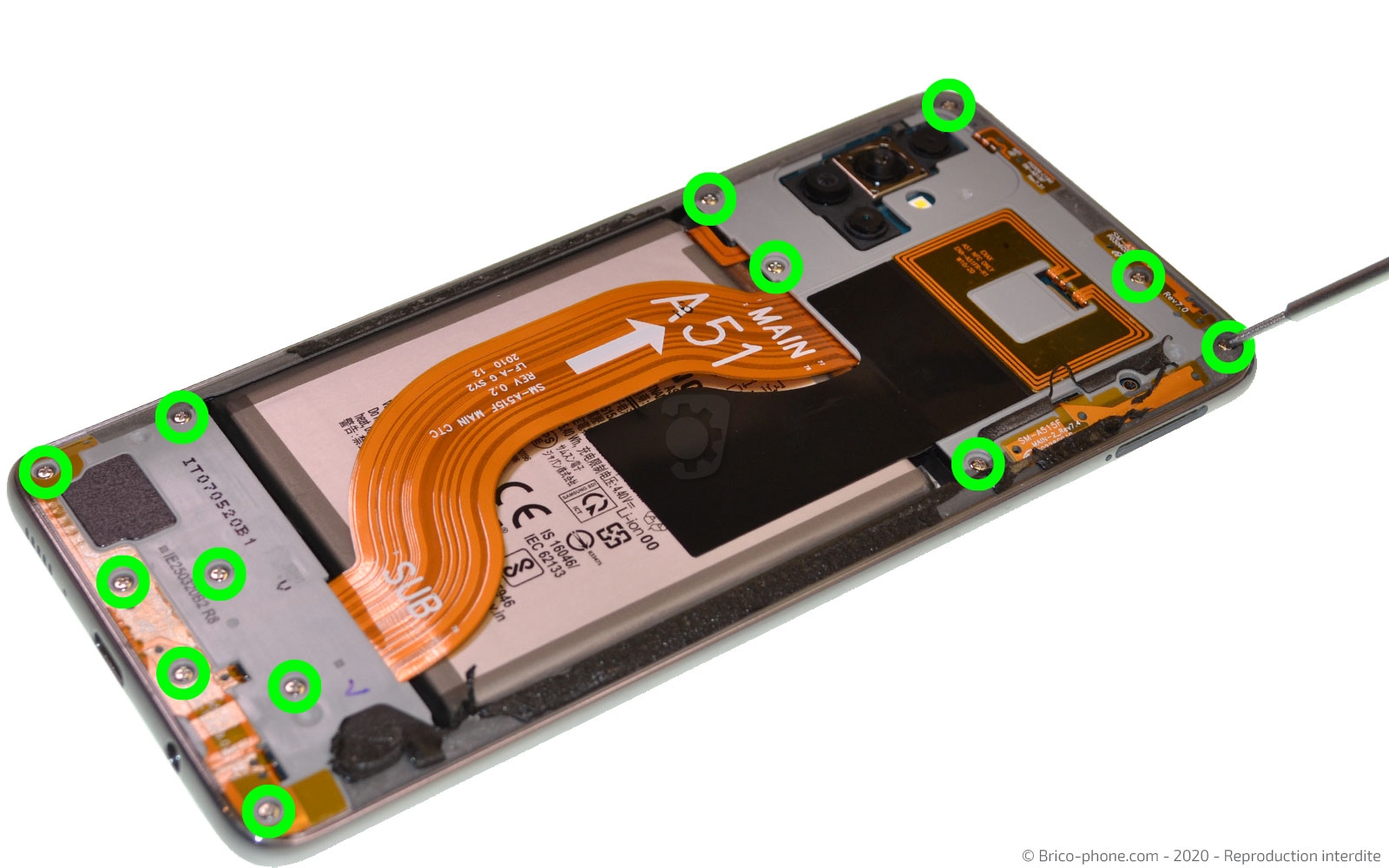 Changement de batterie  sur Galaxy A51 photo 1