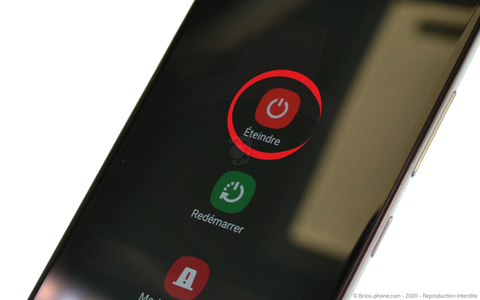 Changement de la vitre arrière sur Galaxy A51 photo 4
