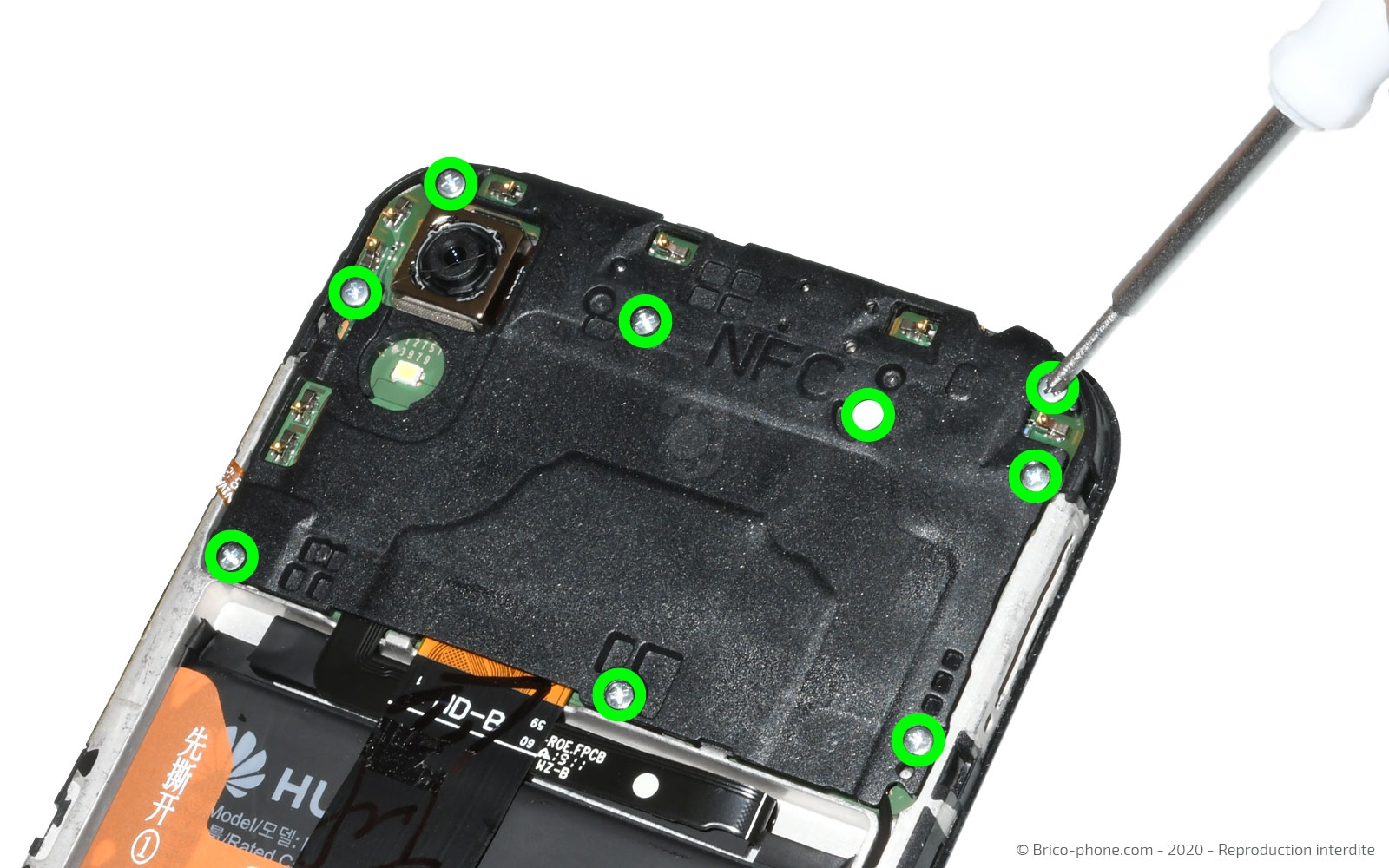 Changement du connecteur de charge sur Y5 2019 photo 2