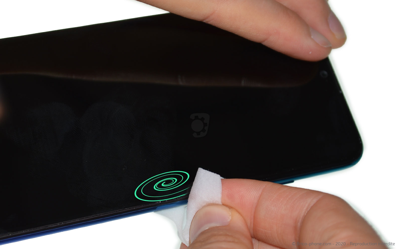 Changement d'écran  ( vitre + LCD ) sur P Smart 2020 photo 2