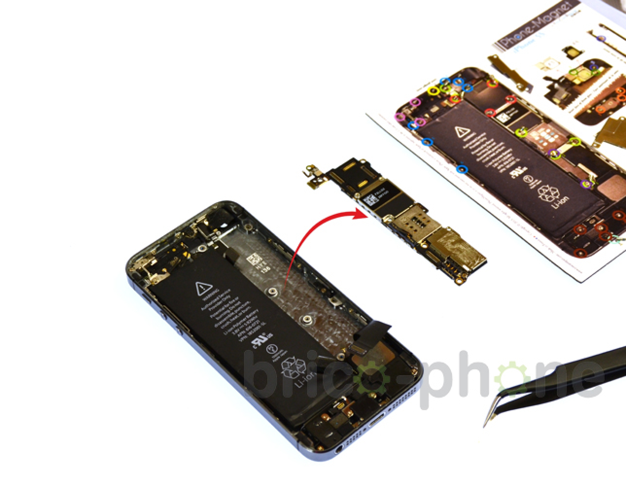 Désoxydation de la carte mère sur iPhone 5S photo 1