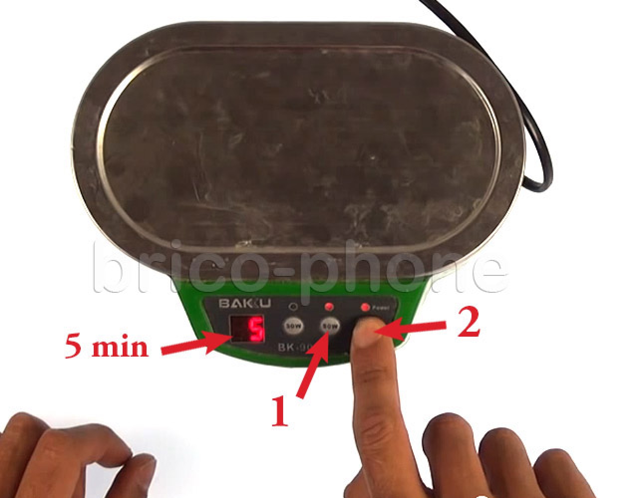 Désoxydation de la carte mère sur iPhone 5S photo 1