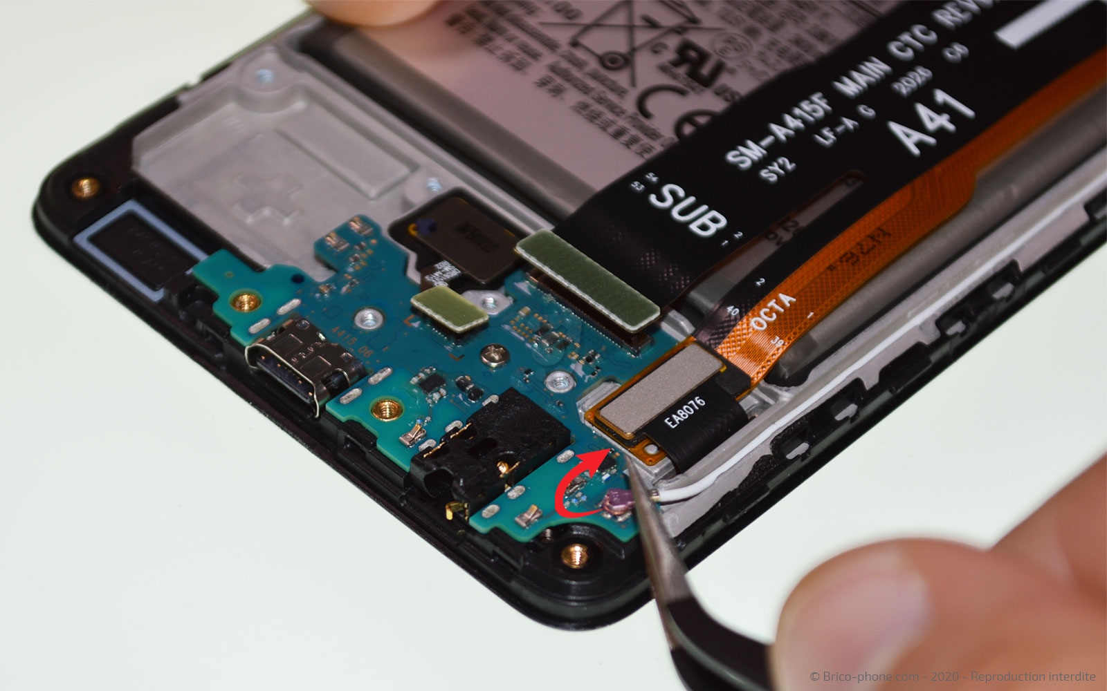 Changement du connecteur de charge sur Galaxy A41 photo 1