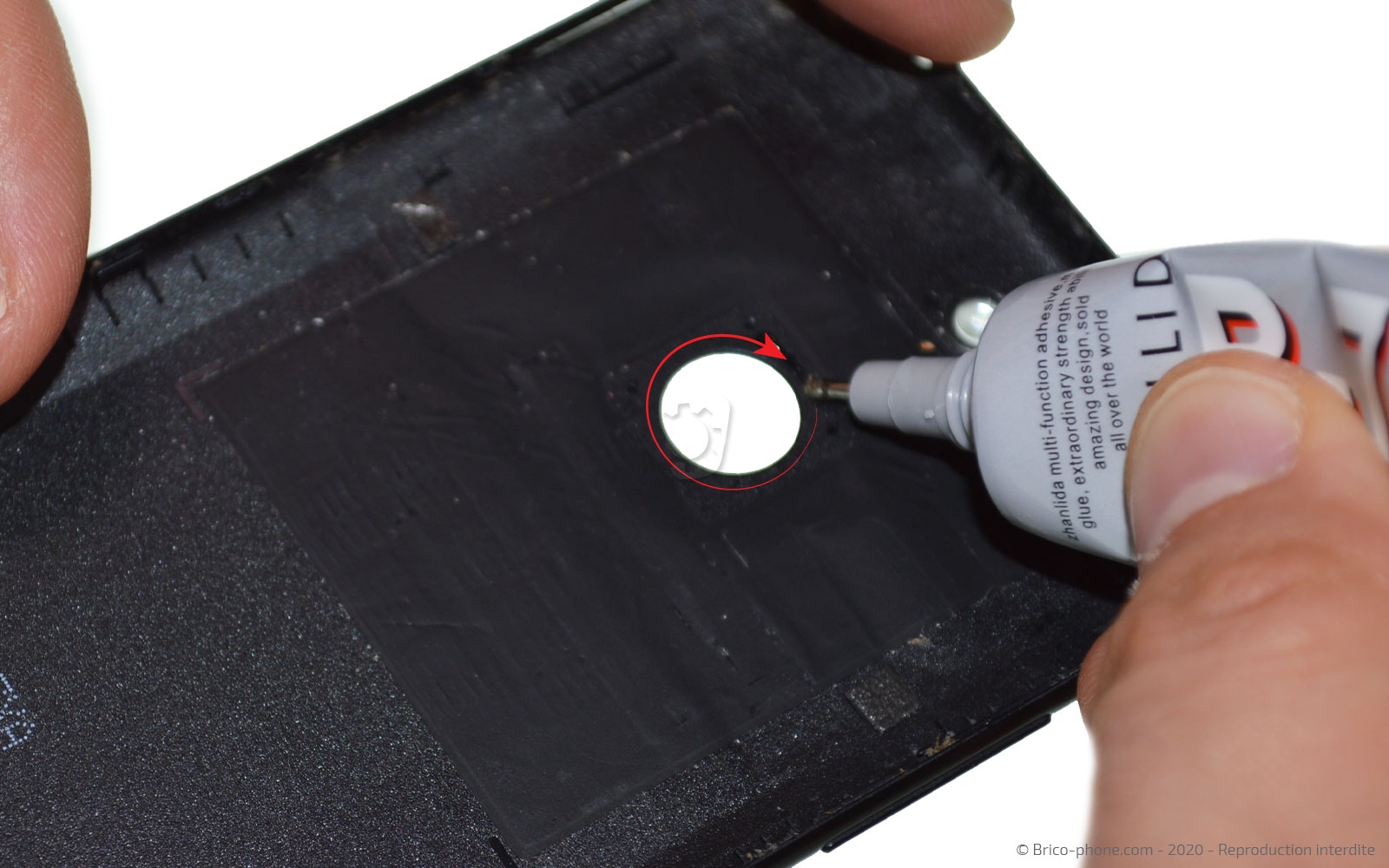 Changement de la coque arrière sur Redmi 6 photo 2