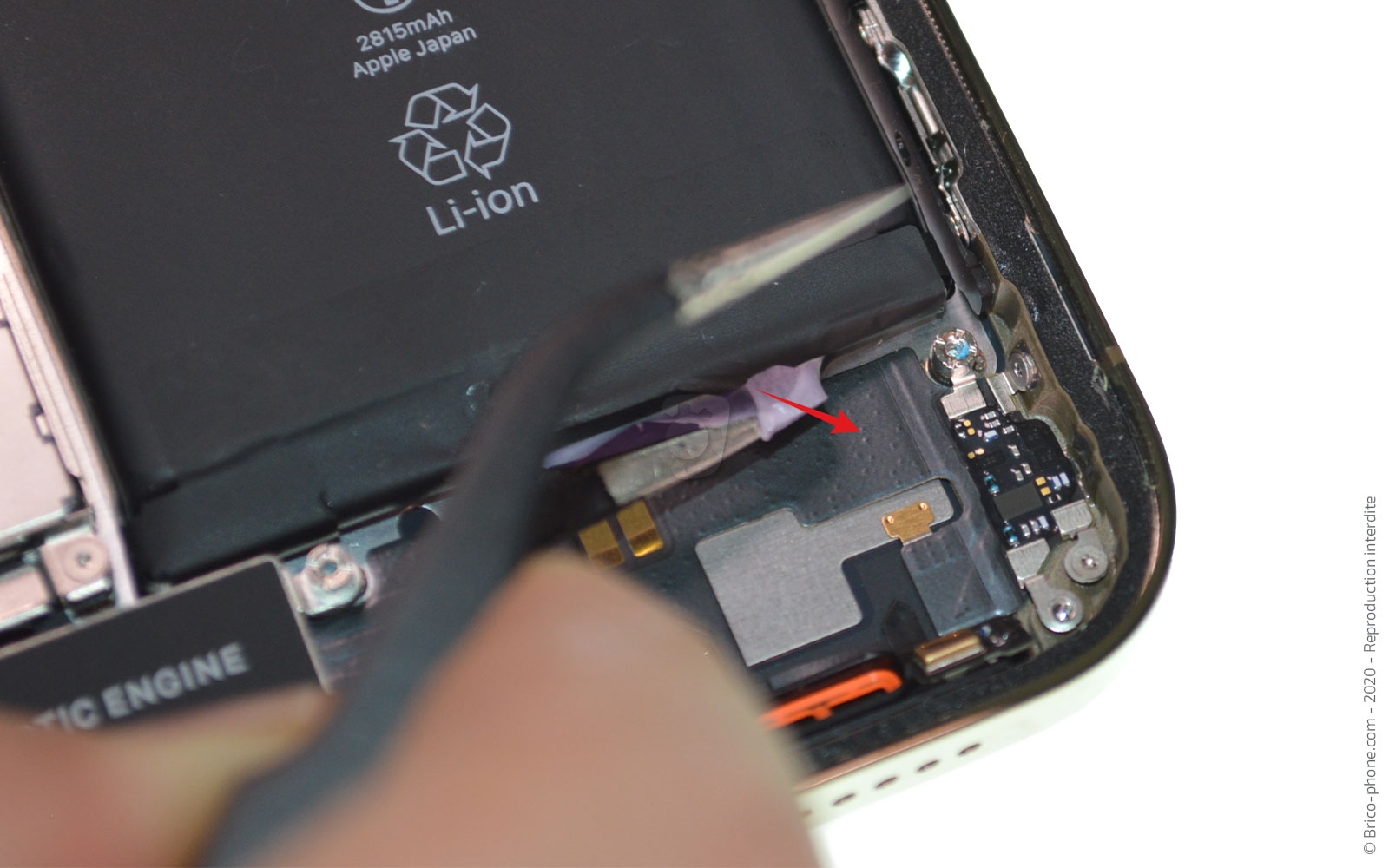 Changement de batterie sur iPhone 12 Pro photo 2