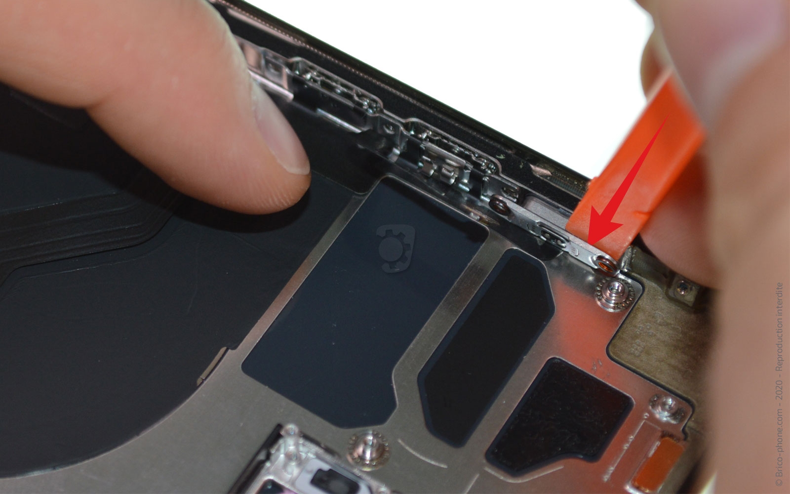 Démontage Complet sur iPhone 12 Pro photo 3