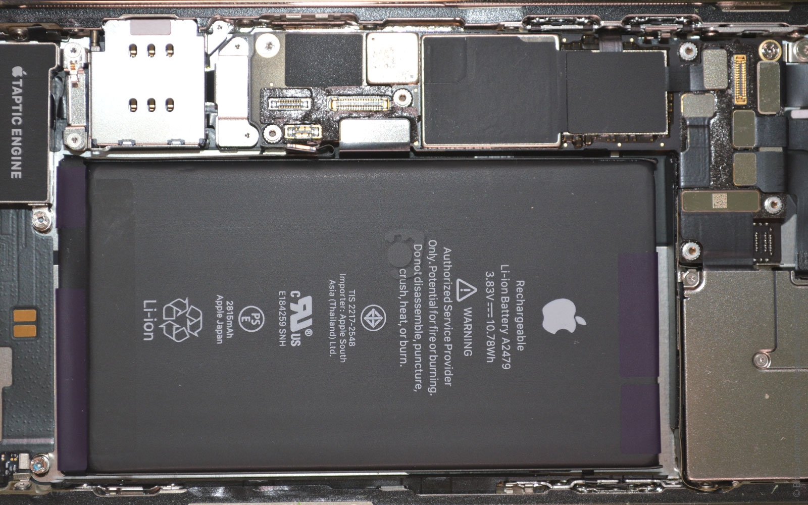 Démontage Complet sur iPhone 12 Pro photo 1