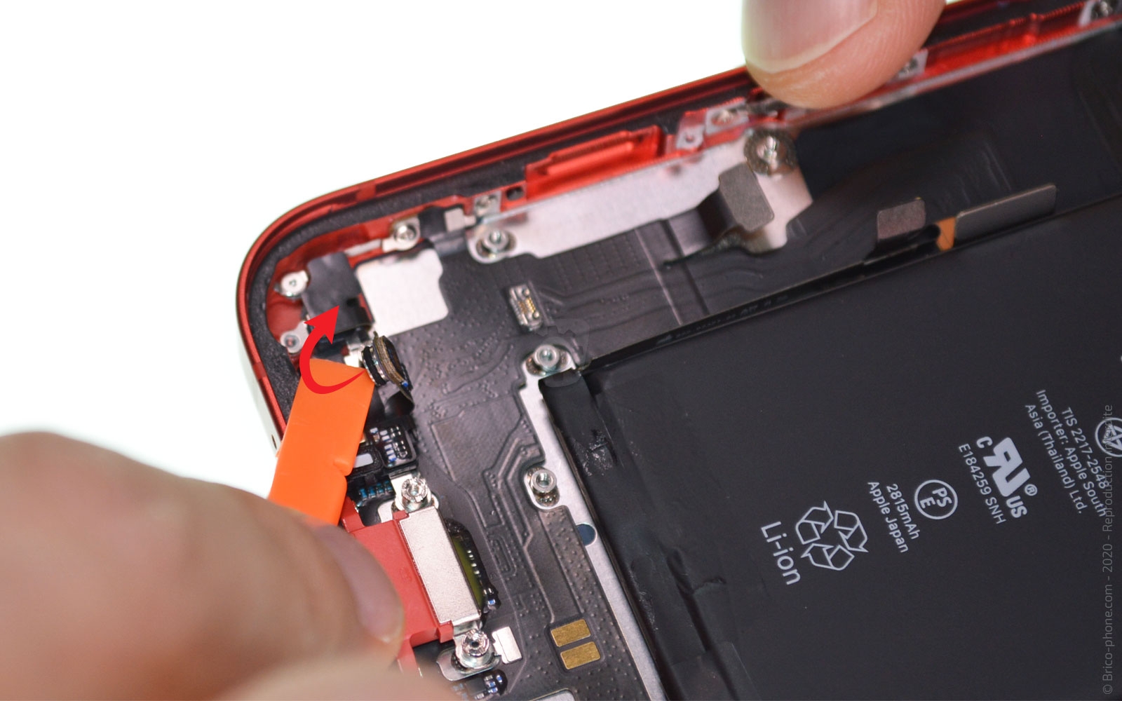 Changement du connecteur de charge sur iPhone 12 photo 2