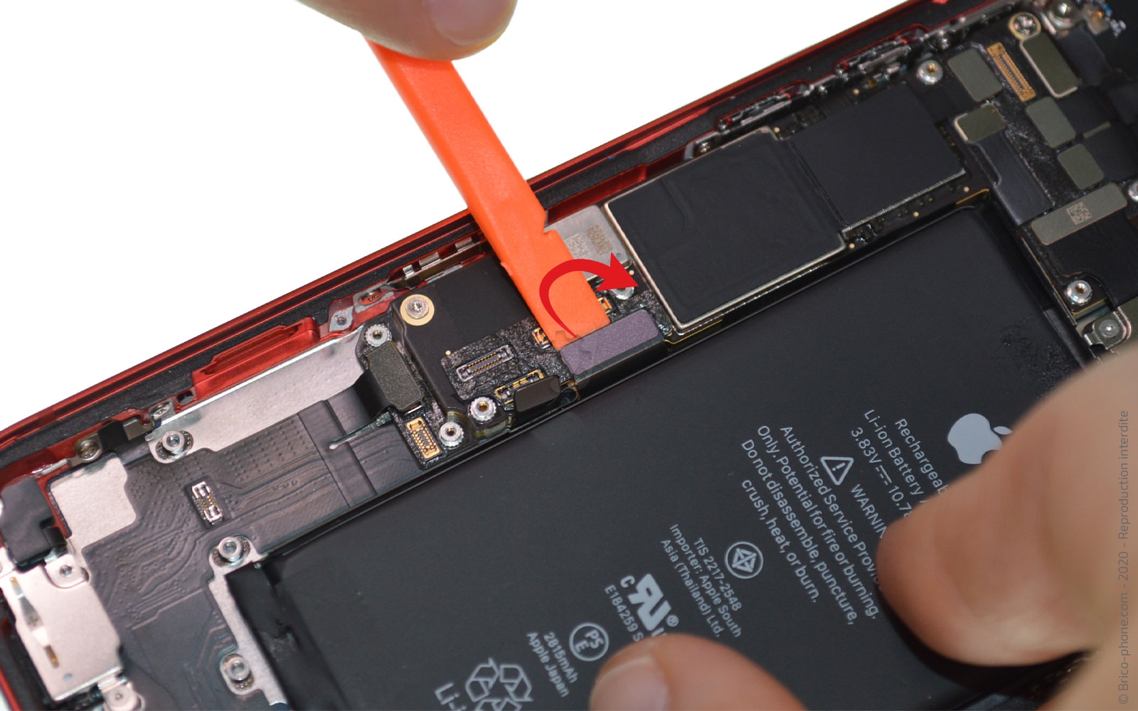 Changement du connecteur de charge sur iPhone 12 photo 2