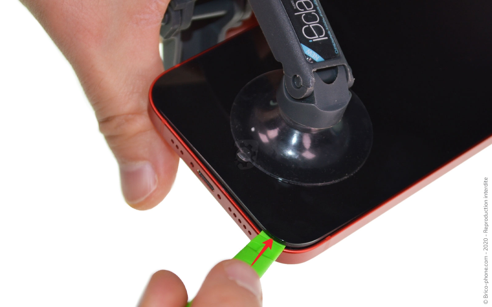 Changement du connecteur de charge sur iPhone 12 photo 3