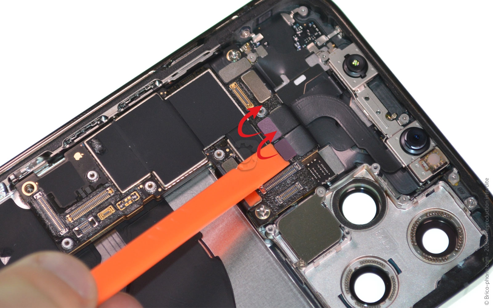 Démontage complet sur iPhone 12 Pro Max photo 1