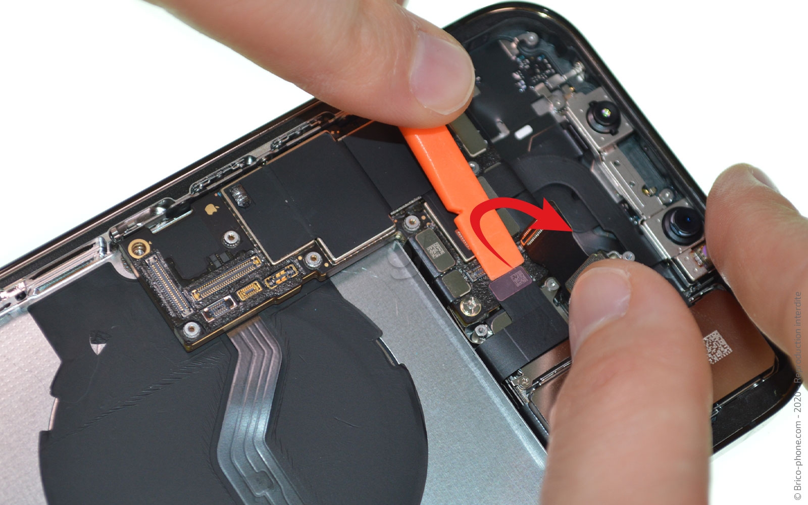 Démontage complet sur iPhone 12 Pro Max photo 2