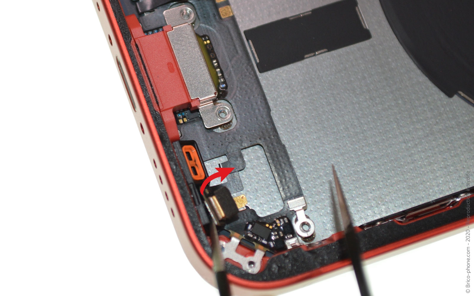 Remplacer le connecteur de charge sur iPhone 12 Mini photo 3