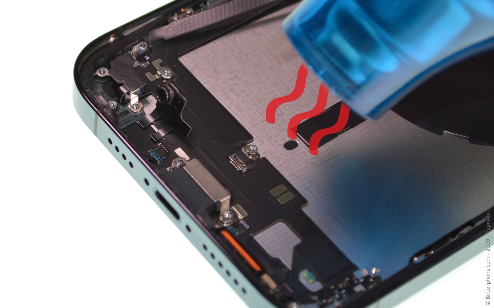 Changement du connecteur de charge sur iPhone 12 Pro Max photo 1