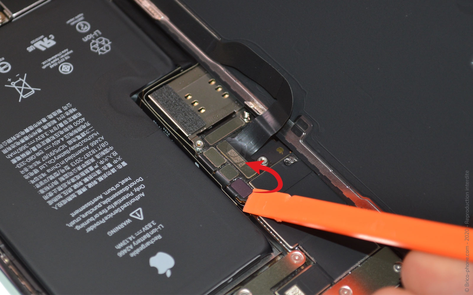 Changement du haut-parleur externe sur iPhone 12 Pro Max photo 4